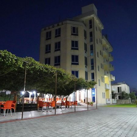 Hotel Restaurant Globi Velipoje Exterior photo